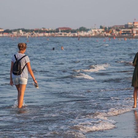 Апартаменти A 3 Passi Dal Mare Кіоджа Екстер'єр фото